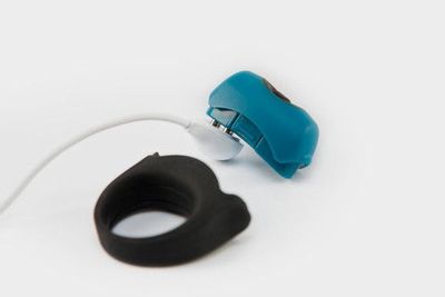 ����������� ������ � ��������� Polar Night Vibrating Silicone Cock Ring